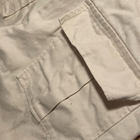 Cargo MISSYEMPIRE pants in a white color 🦢🤍🕯️ - Picture 7 of 10